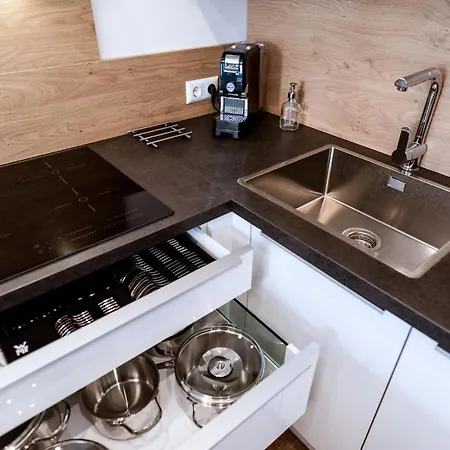 Mh Living - 11 - Modern Living Dream In Center Apartmán