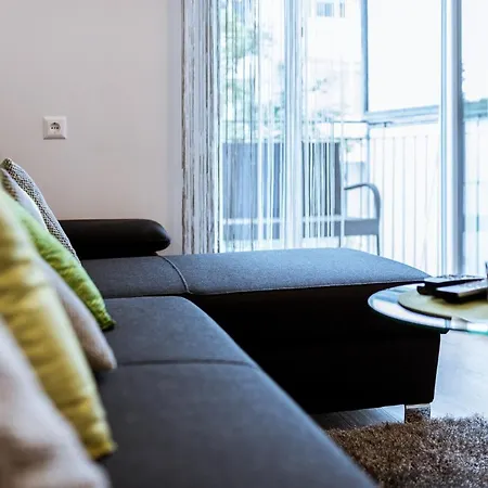 Mh Living - 11 - Modern Living Dream In Center Apartment *